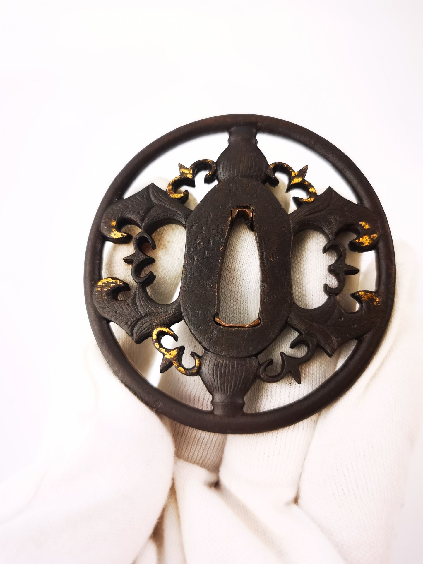Japanese Flora Pattern Tsuba for  Katana Wakziashi Edo Period Antique A341