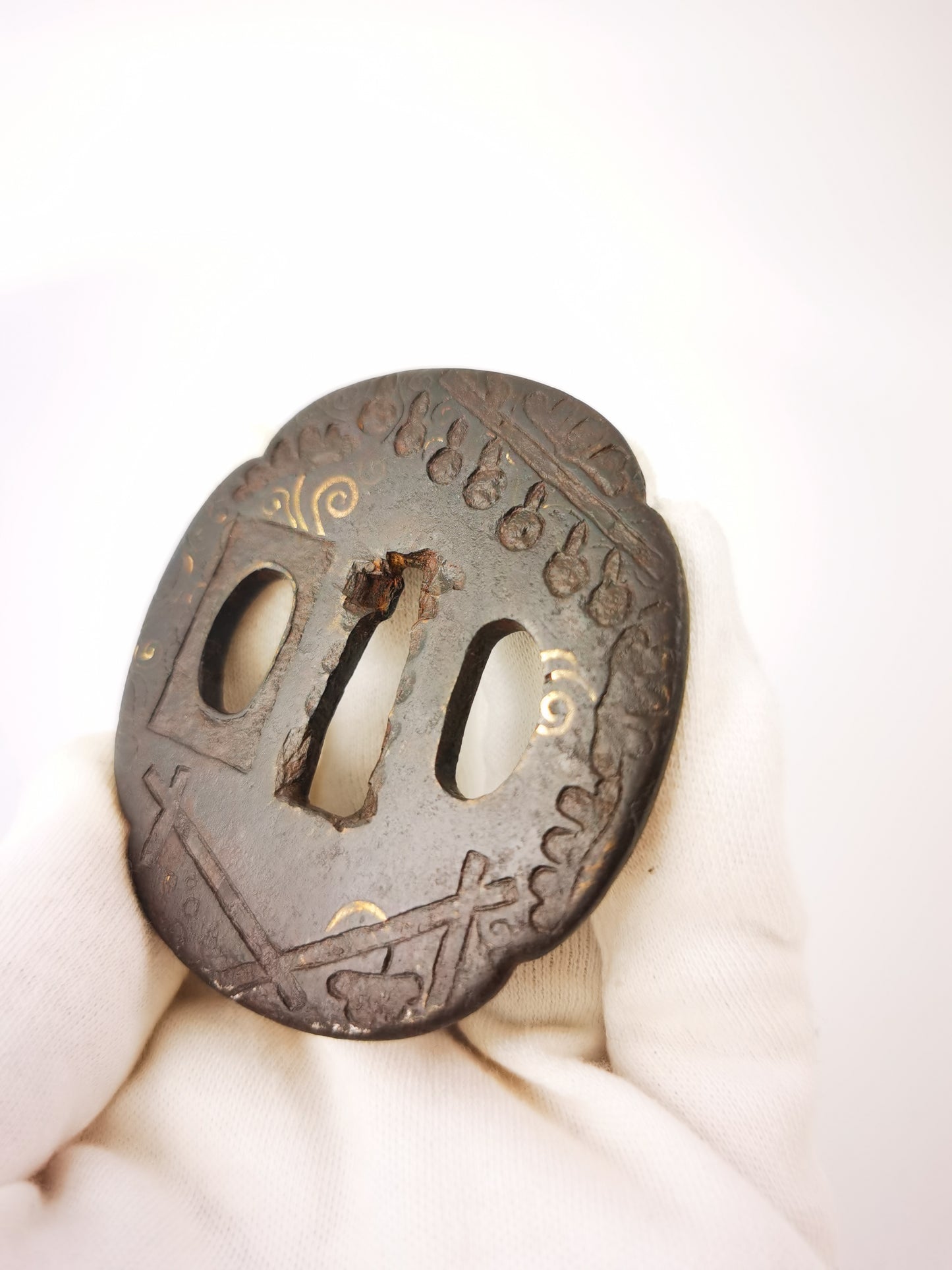 Japanese Inlaid Gourd & Twisting Vine Tsuba for  Wakziashi Edo Period Antique A342