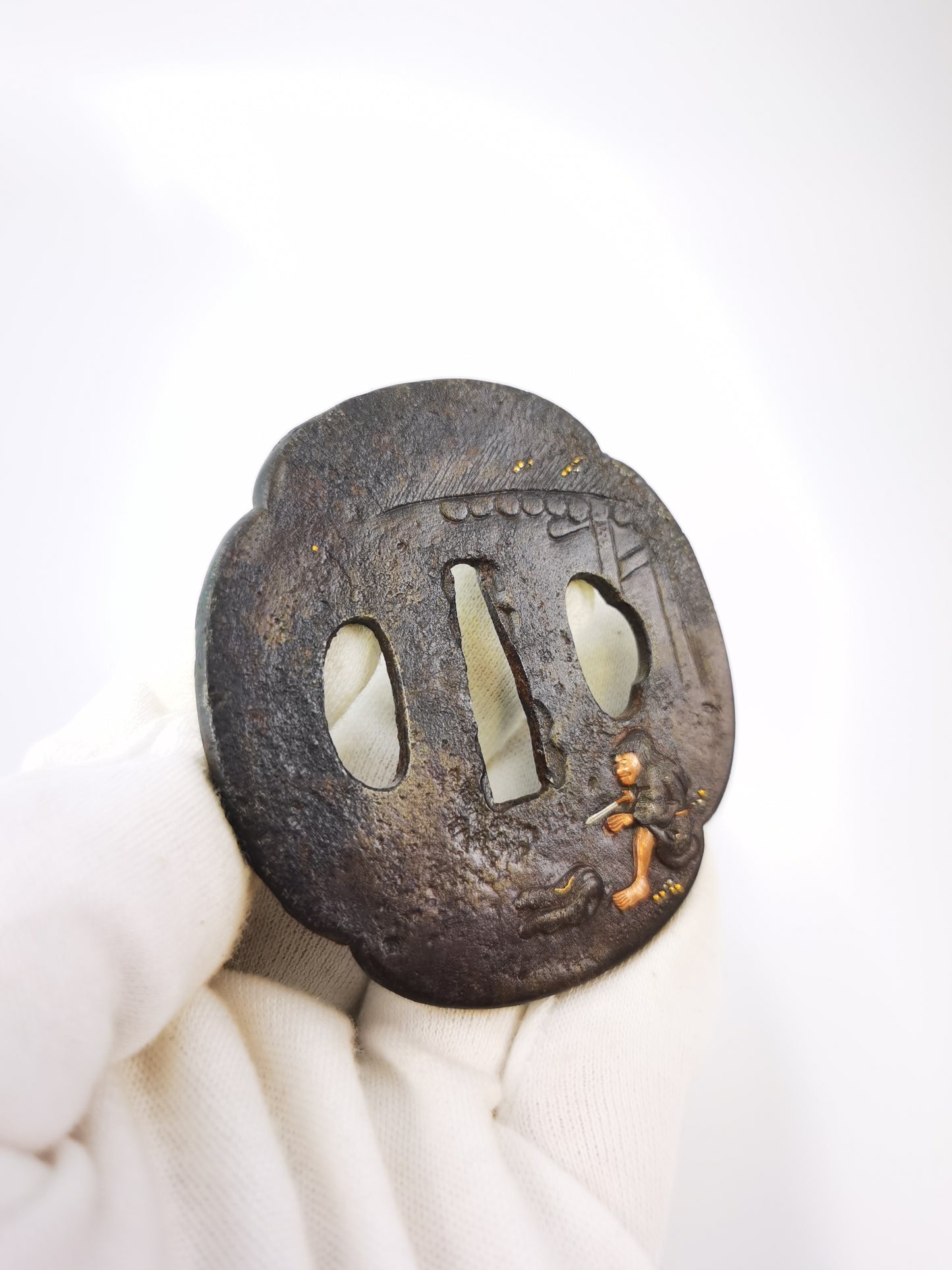 Japanese Antique Bridge & Figurine Pattern Tsuba for  Wakziashi Edo Period Antique A346