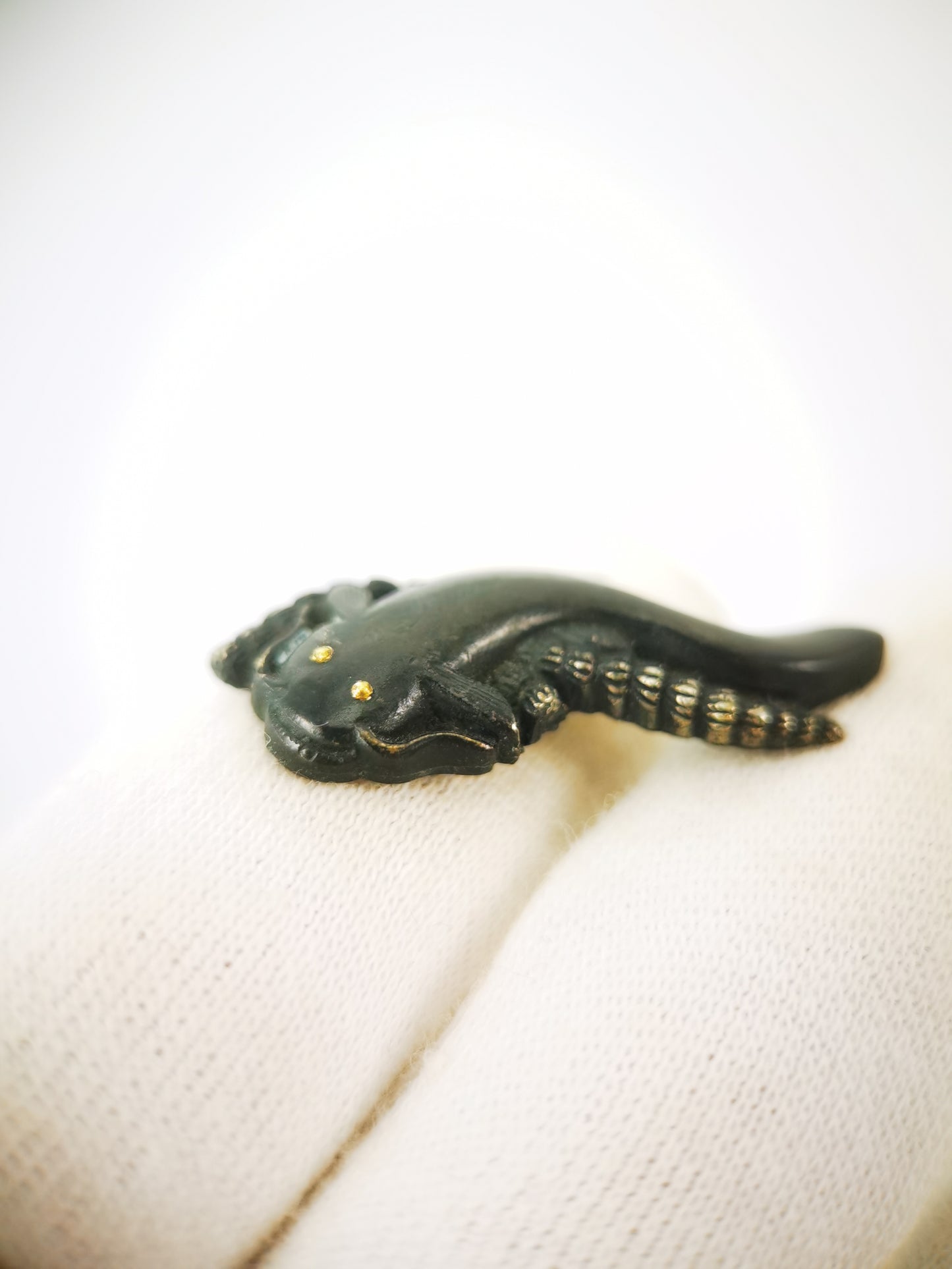 Japanese Giant Salamander Patternn Menuki for Katana Wakziashi Edo Period Antique C090