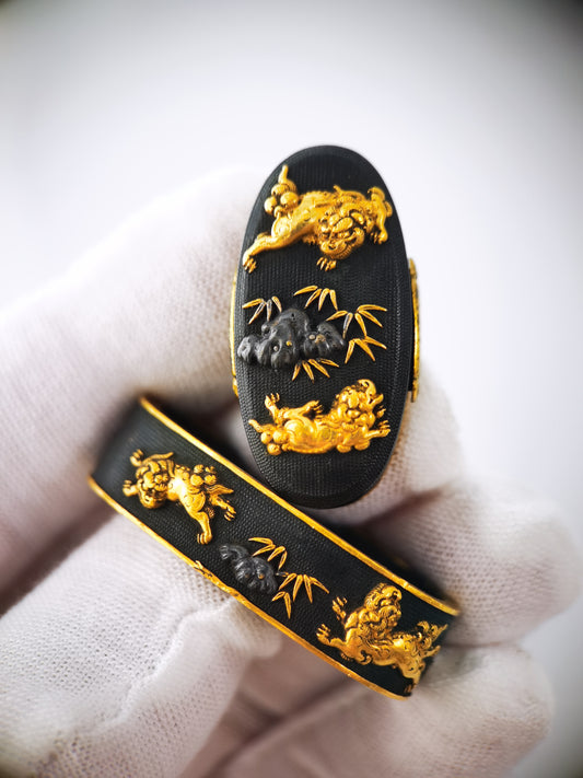 Japanese Small Lion Dog Pattern Fuchi&Kashira for Katana Wakziashi Edo Period Antique B174