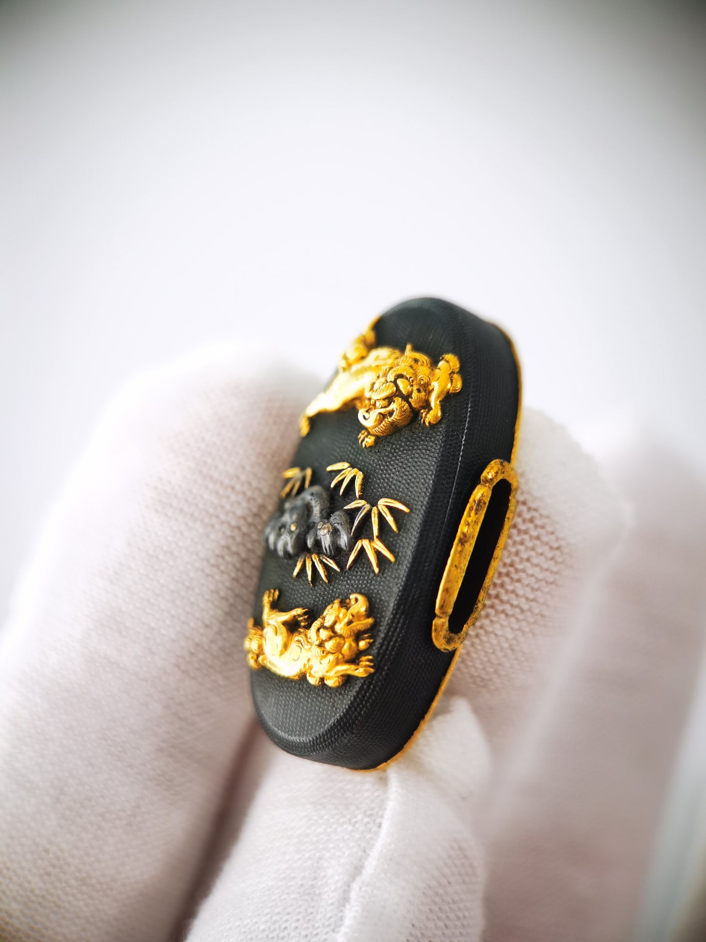 Japanese Small Lion Dog Pattern Fuchi&Kashira for Katana Wakziashi Edo Period Antique B174