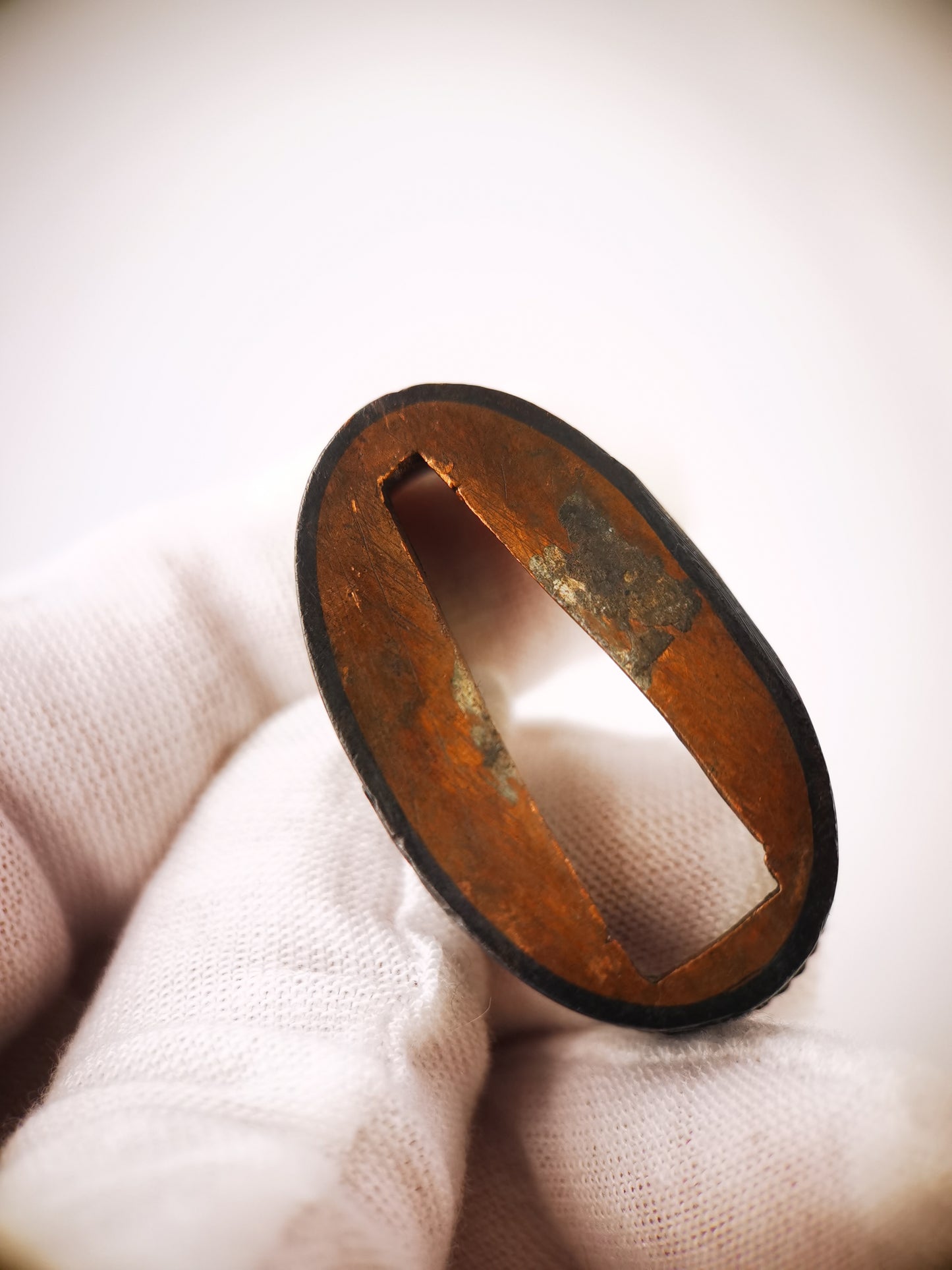 Japanese Wave Pattern Double Layer Single Fuchi for Katana Wakziashi Edo Period Antique F215