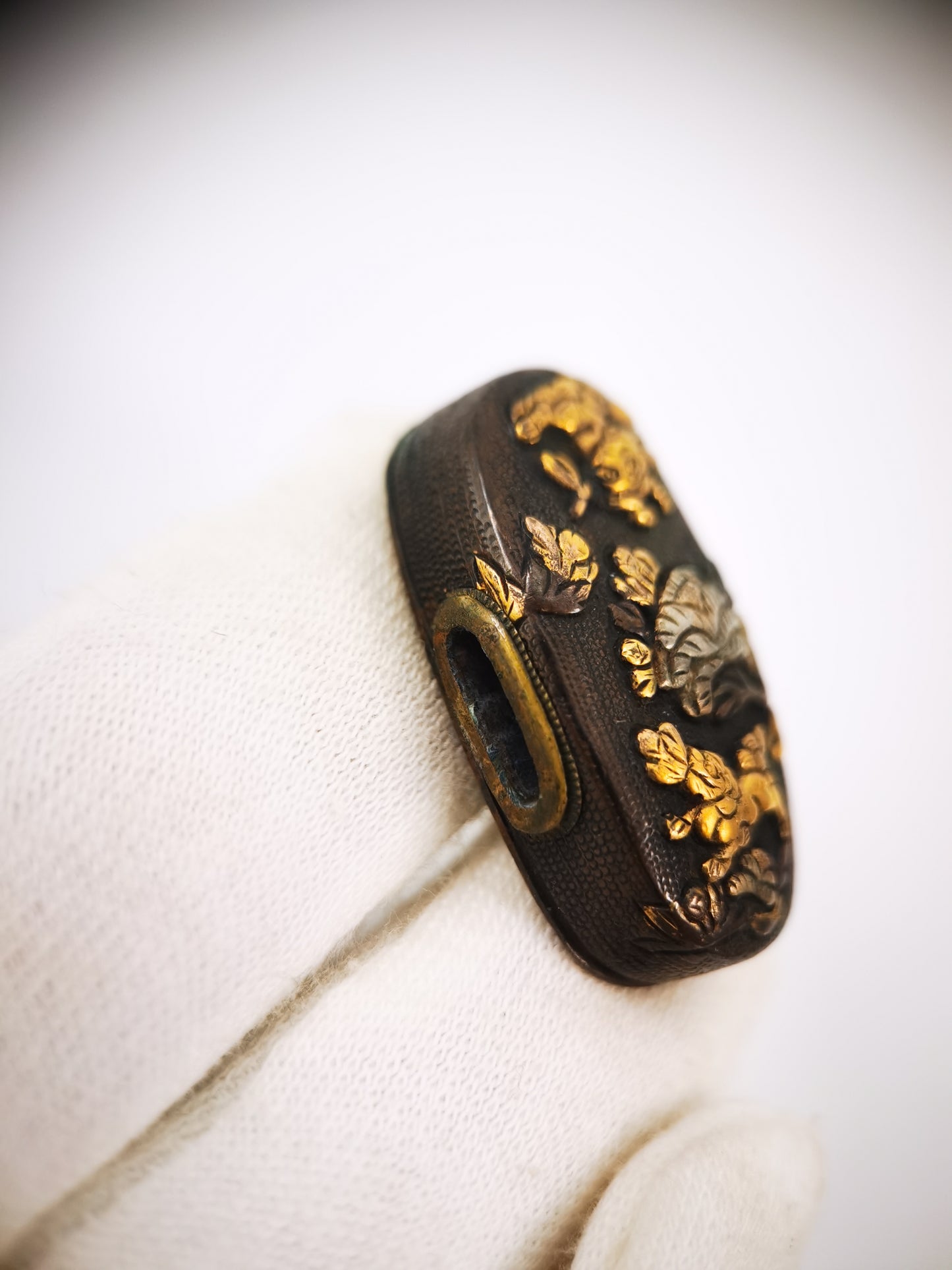 Japanese Lion Dog and Peony Pattern Fuchi and Kashira for Wakziashi Edo Period Antique B178