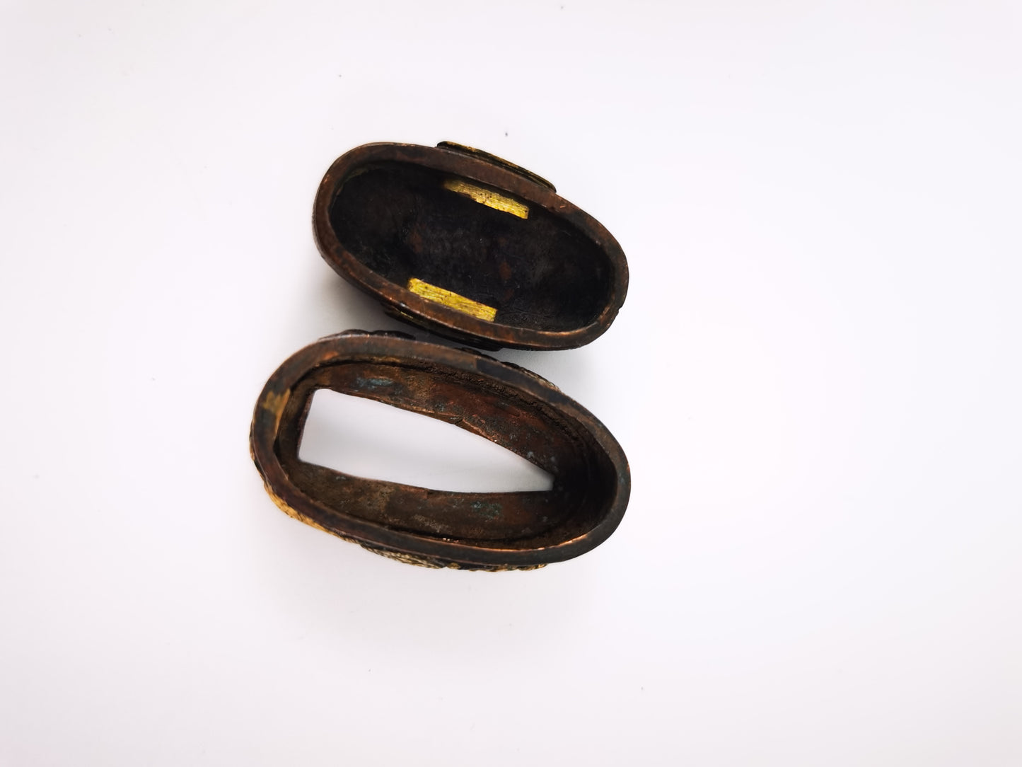 Japanese Lion Dog and Peony Pattern Fuchi and Kashira for Wakziashi Edo Period Antique B178