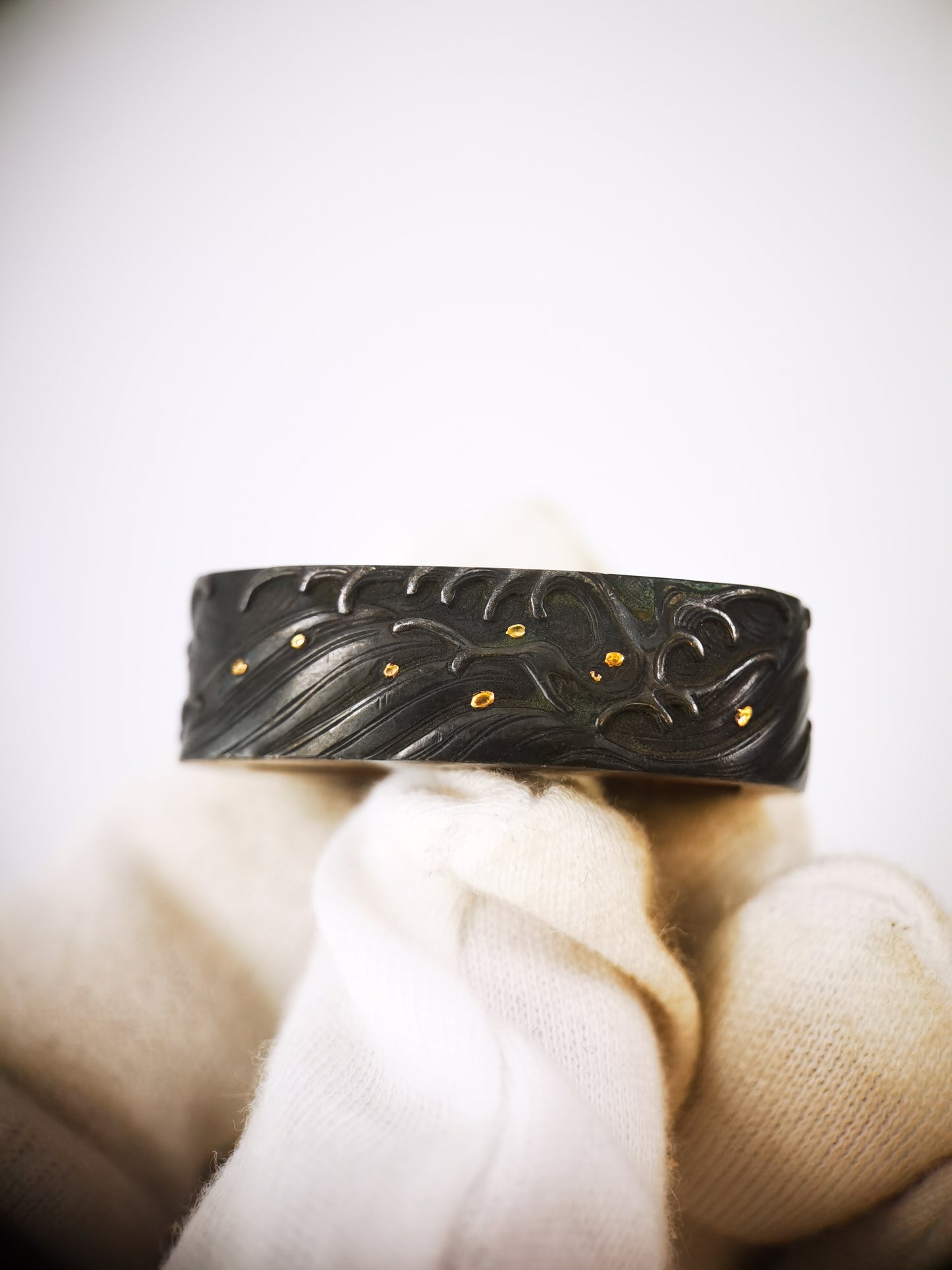 Japanese Wave Pattern Fuchi and  Kashira for Katana Wakziashi Edo Period Antique B179