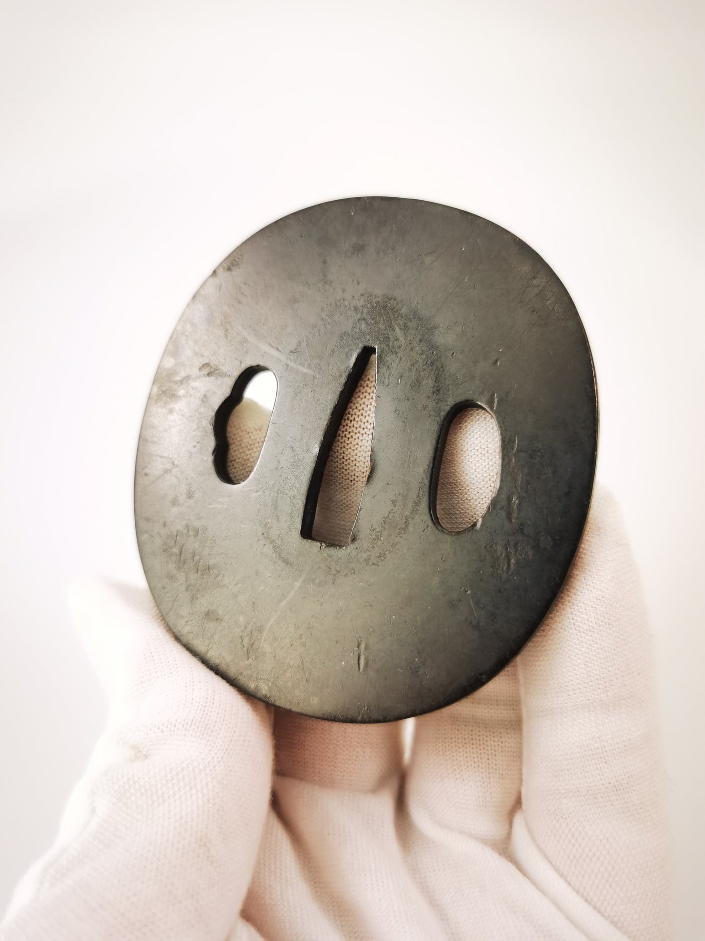 Japanese Plain Shakudo copper tsuba for Wakziashi Edo Period Antique A357