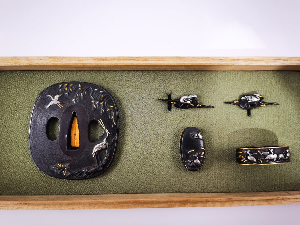 Japanese Sword Fitting Heron Pattern 5-Piece Set for Wakizashi and Tanto Edo Period Antique E015