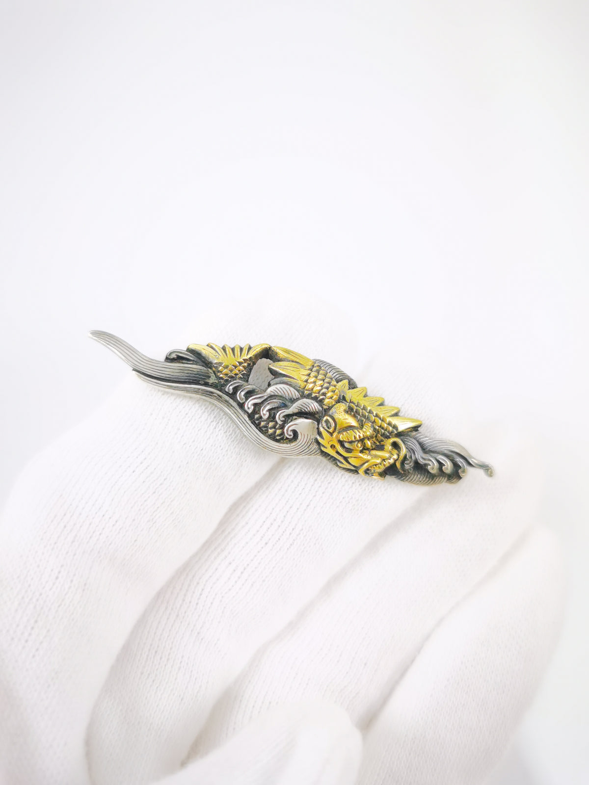 Japanese Sword Fitting Shachihoko and Surging Waves Pattern Menuki for Katana and Tachi Edo Period Antique C124