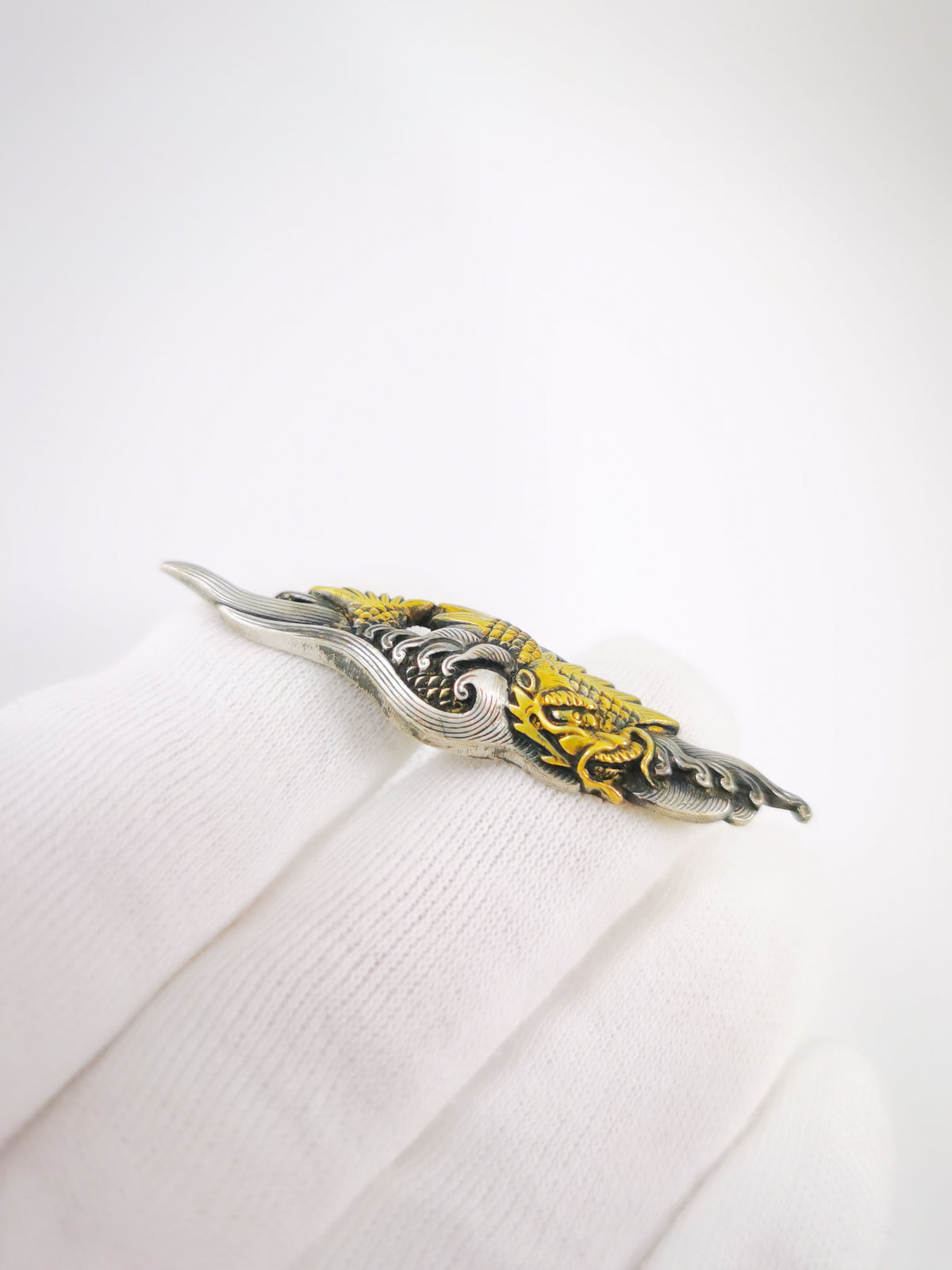 Japanese Sword Fitting Shachihoko and Surging Waves Pattern Menuki for Katana and Tachi Edo Period Antique C124