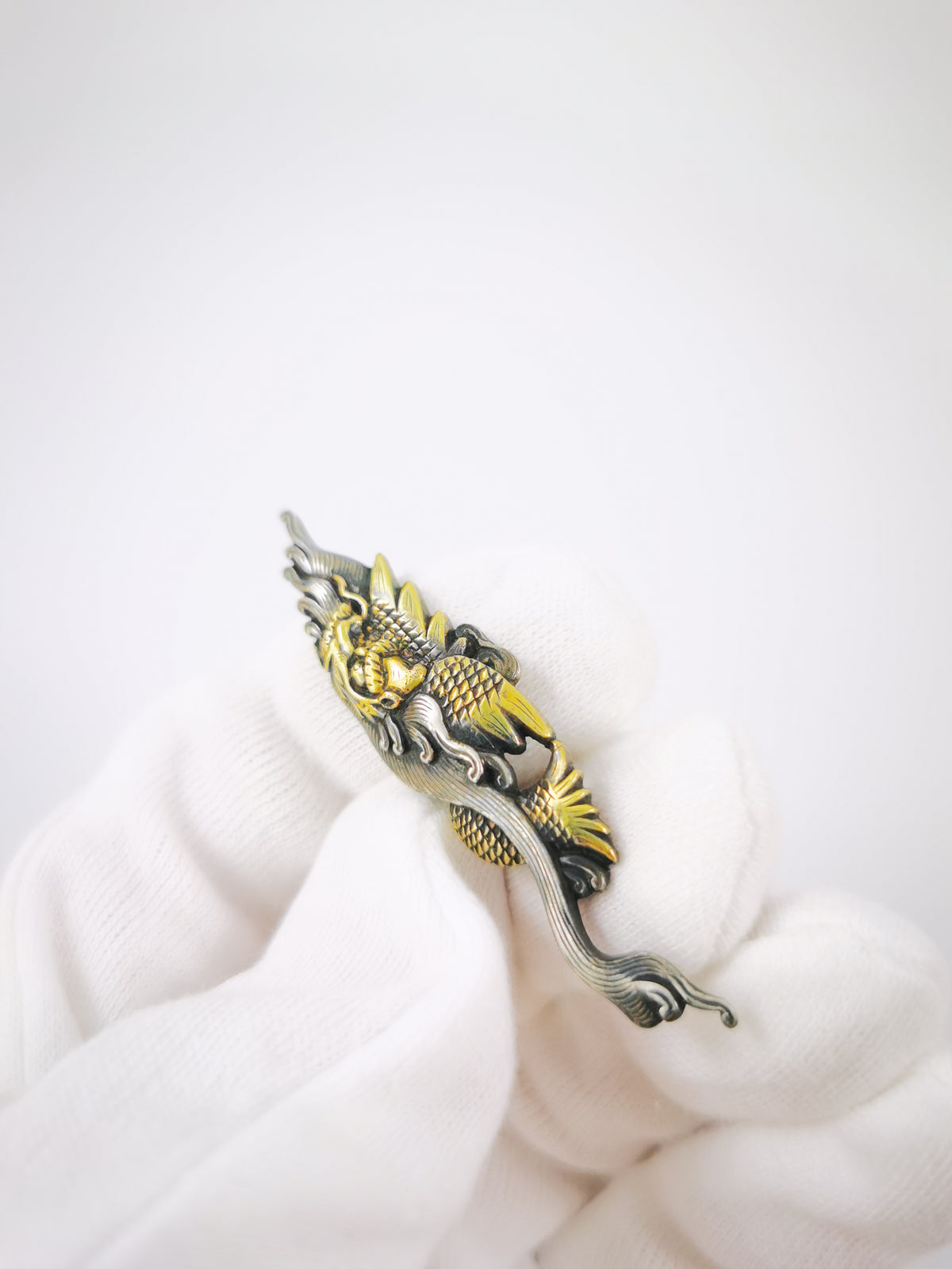 Japanese Sword Fitting Shachihoko and Surging Waves Pattern Menuki for Katana and Tachi Edo Period Antique C124