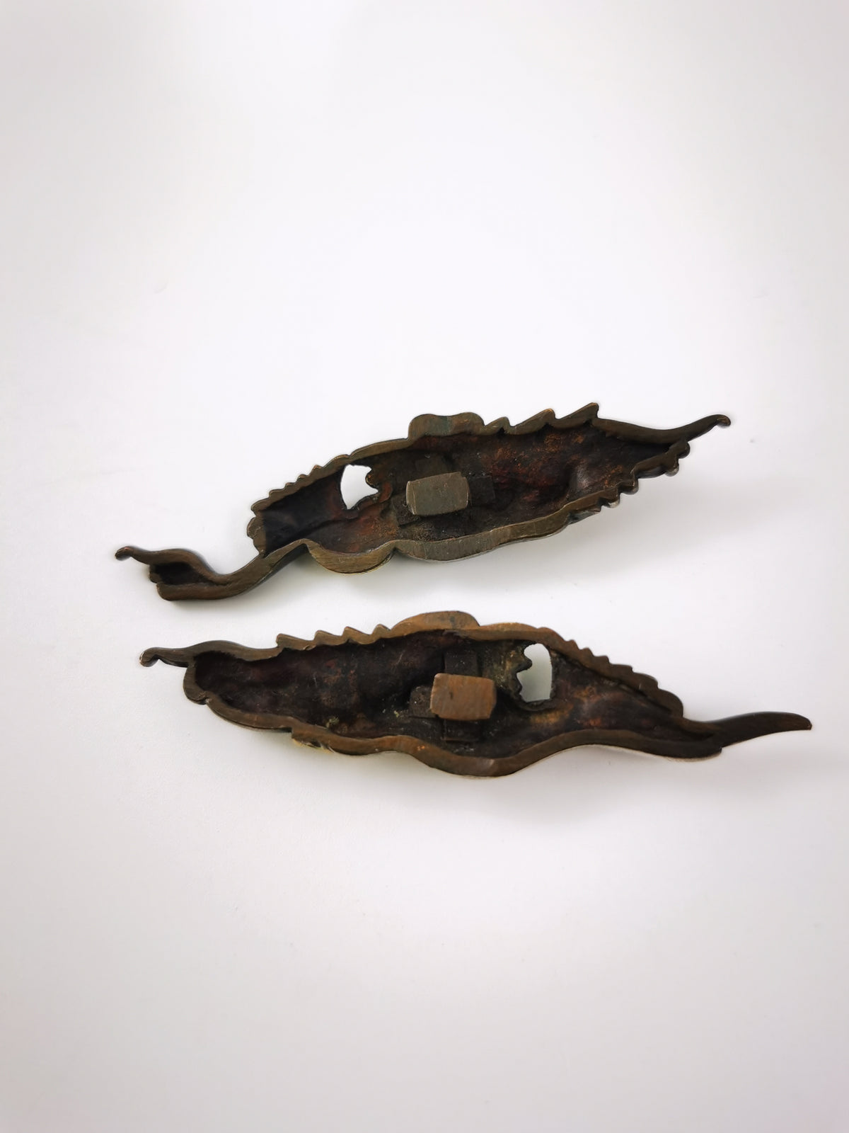 Japanese Sword Fitting Shachihoko and Surging Waves Pattern Menuki for Katana and Tachi Edo Period Antique C124