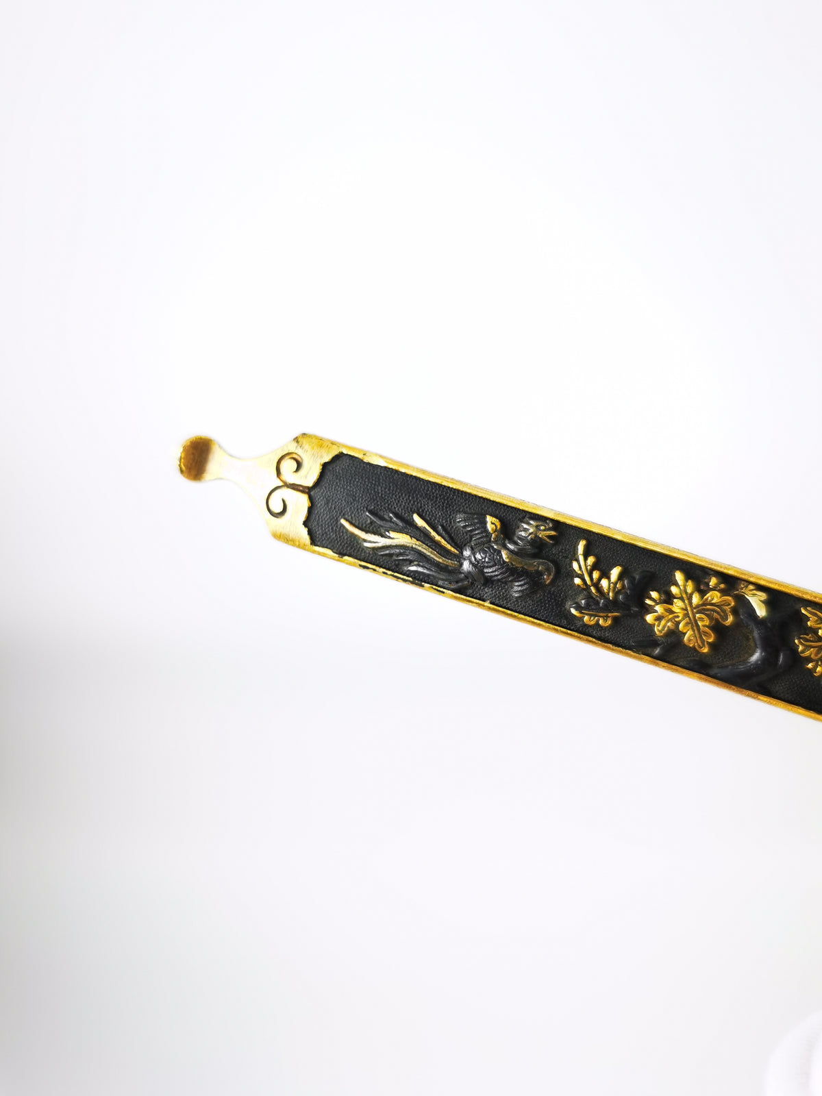 Japanese Sword Fitting Phoenix Perched on Paulownia Motif Kogai for Wakzaishi and Tanto Edo Period Antique D156