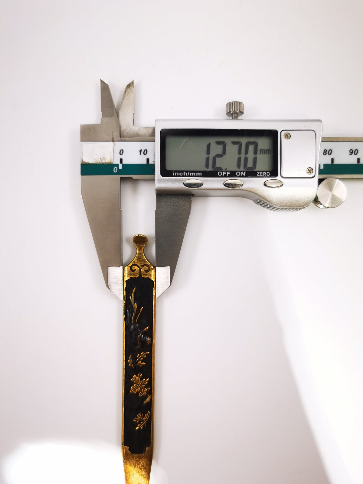 Japanese Sword Fitting Phoenix Perched on Paulownia Motif Kogai for Wakzaishi and Tanto Edo Period Antique D156